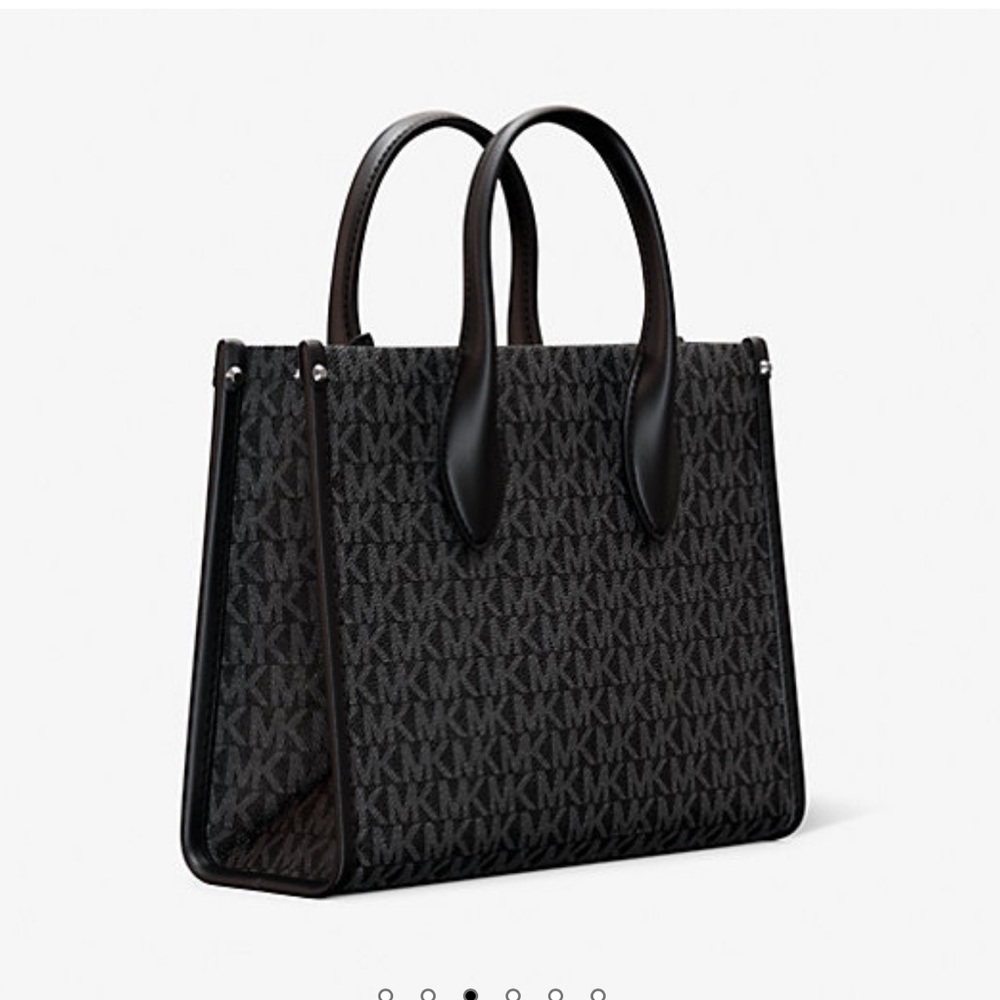 Michael Kors Mirella Small Signature Logo Crossbody Bag
Black
NWT - Picture 4 of 16